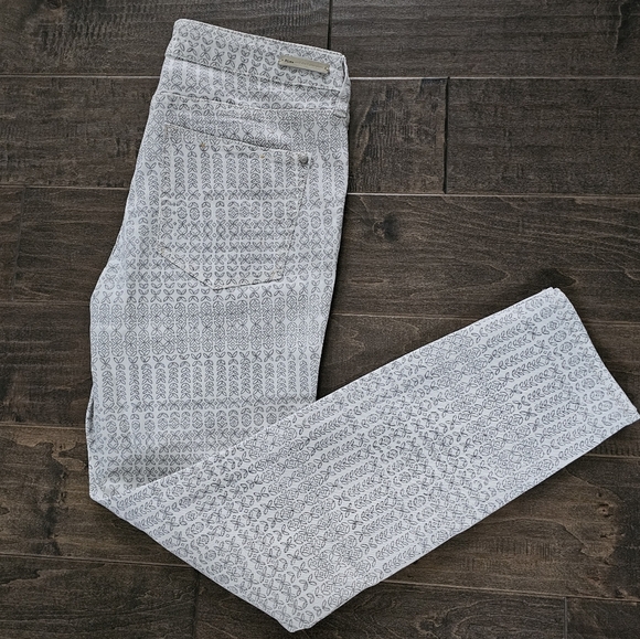 Anthropologie Pilcro Mid-Rise Jeans sz 28 - Picture 3 of 9